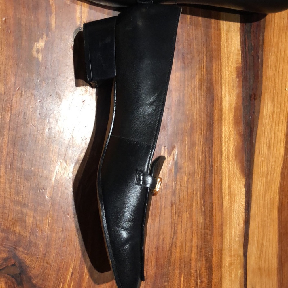 Shoes - Picture 8 of 9